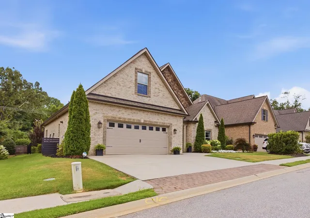 Homes for sale in Greer, SC | 204 Carolena Rose Wy, Greer, SC 29650 | MLS# 1597005