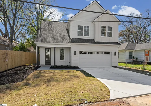 Photo 1 of Single family home for sale at 7 Judson Rd, Greenville, SC 29611 | MLS# 1585010 | Listing updated on 2026-05-28