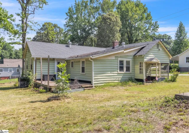 Homes for sale in Greenville, SC | 234 Rogers Ave, Greenville, SC 29617 | MLS# 1597047