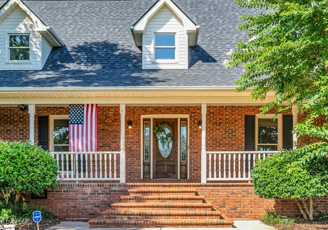 Photo 2 of Single family home for sale at 107 Rubiwood Cir, Greer, SC 29651 | MLS# 1595424 | Listing updated on 2026-08-17