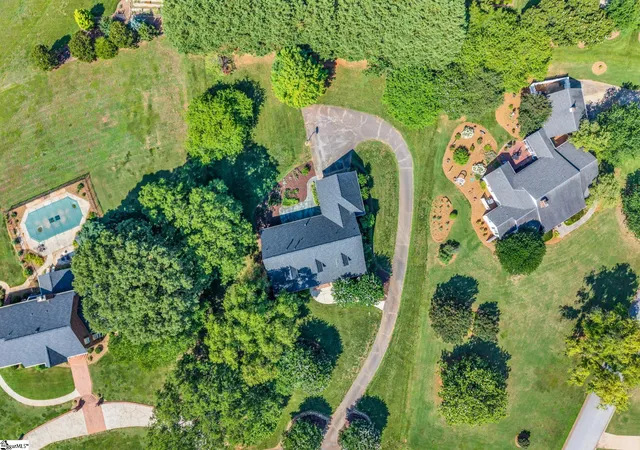 Photo 37 of Single family home for sale at 107 Rubiwood Cir, Greer, SC 29651 | MLS# 1595424 | Listing updated on 2026-08-17