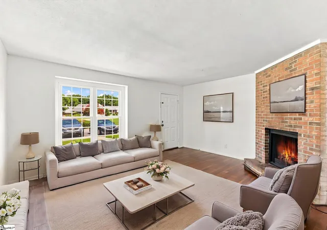Photo 1 of Townhouse for sale at 4 Birchview St, Taylors, SC 29687 | MLS# 1600670 | Listing updated on 2026-09-09