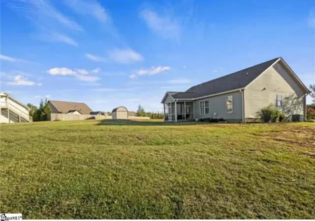 Photo 3 of Single family home for sale at 1020 Carlisle Pl, Anderson, SC 29621 | MLS# 1589836 | Listing updated on 2026-04-30