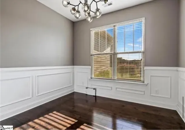 Photo 4 of Single family home for sale at 1020 Carlisle Pl, Anderson, SC 29621 | MLS# 1589836 | Listing updated on 2026-04-30