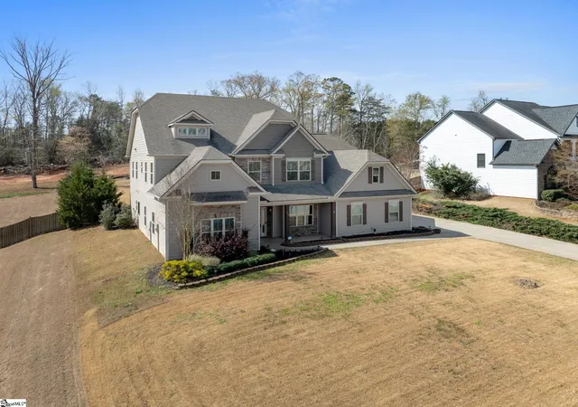 Photo 1 of Single family home for sale at 112 Ivy Woods Ct, Fountain Inn, SC 29644 | MLS# 1585636 | Listing updated on 2026-09-09