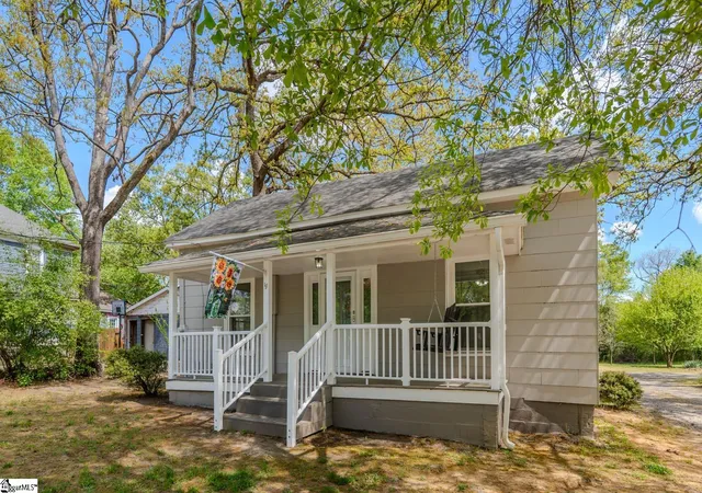 Photo 2 of Sale Pending at 151 Glenn Springs Rd, Pacolet, SC 29372 | MLS# 1587217 | Listing updated on 2026-08-05