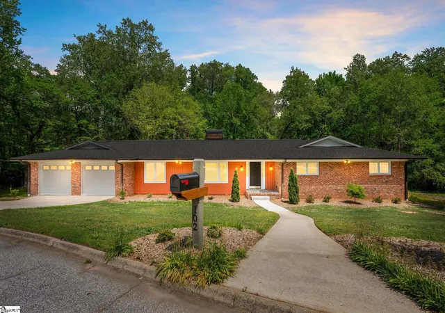 1st image of 102 Ramblewood Ln, Greenville, SC 29615 | MLS# 1523292