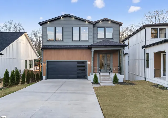 1st image of 112c Chestnut St, Greenville, SC 29605 | MLS# 1578539