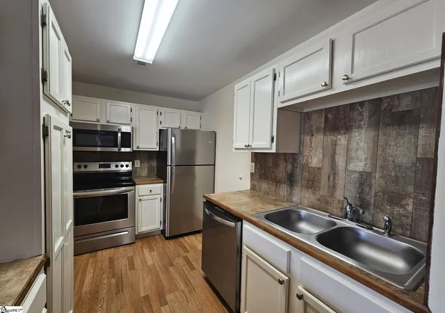 Photo 3 of Condo for sale at 220 Elm St #Unit 434, Clemson, SC 29631 | MLS# 1599336 | Listing updated on 2026-08-26