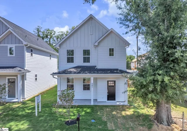Photo 1 of Single family home for sale at 241 Willard St, Greenville, SC 29611 | MLS# 1600922 | Listing updated on 2026-09-12