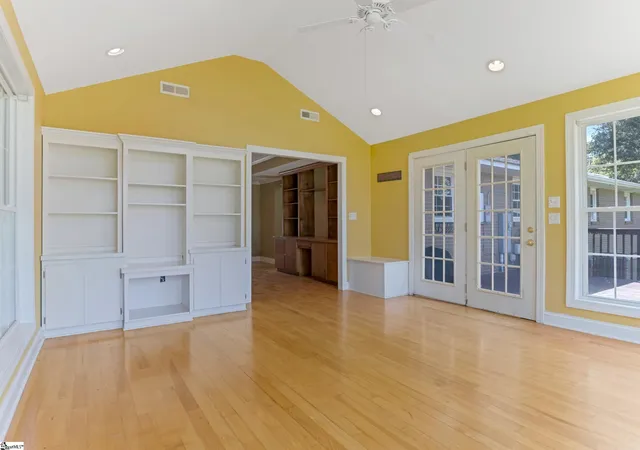 Photo 3 of Single family home for sale at 108 Angela Dr, Piedmont, SC 29673 | MLS# 1599849 | Listing updated on 2026-09-14