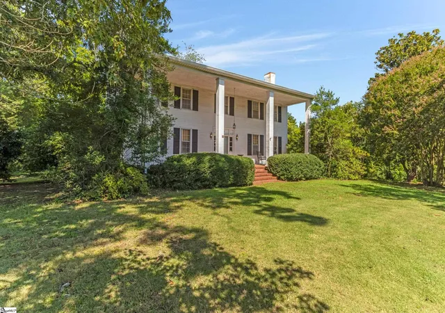 Photo 3 of Single family home for sale at 631 Piedmont Golf Course Rd, Piedmont, SC 29673 | MLS# 1601664 | Listing updated on 2026-09-25