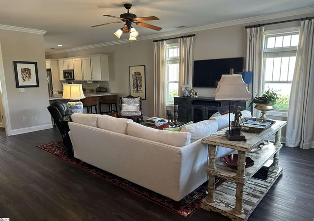 Photo 3 of Townhouse for sale at 323 Arlington Ave, Greenville, SC 29601 | MLS# 1599196 | Listing updated on 2026-08-07