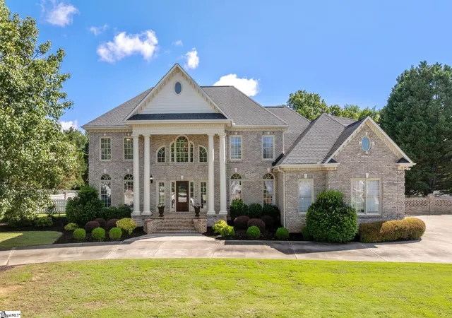 1st image of 3 Charlestonplace Ct, Greenville, SC 29615 | MLS# 1595844