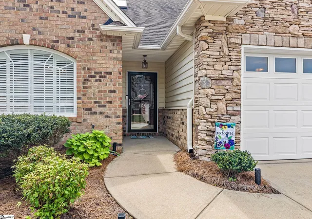 Photo 2 of Condo for sale at 408 Pierview Wy, Boiling Springs, SC 29316 | MLS# 1600911 | Listing updated on 2026-08-24