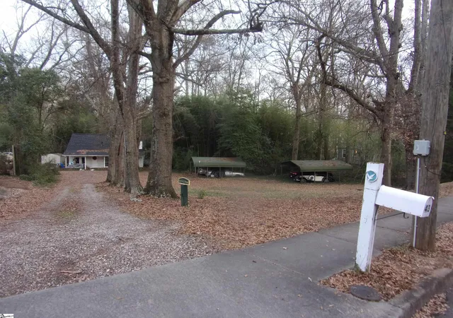 Photo 1 of Land for sale at 43 Melville Ave, Greenville, SC 29605 | MLS# 1582745 | Listing updated on 2026-08-05