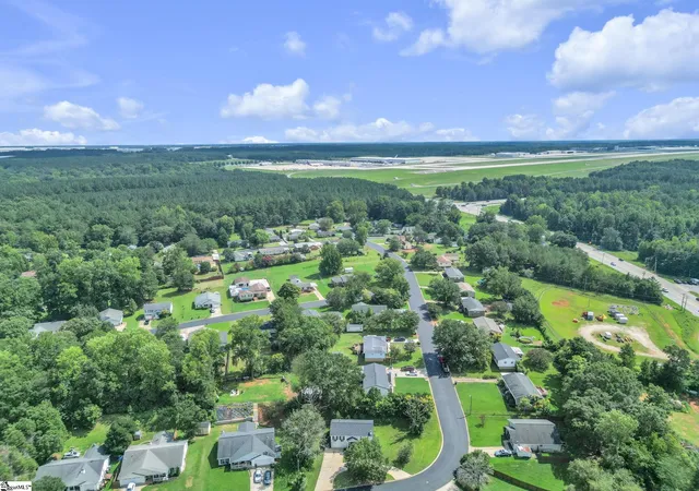 Photo 42 of Single family home for sale at 431 Maplewood Cir, Greer, SC 29651 | MLS# 1602281 | Listing updated on 2026-08-28