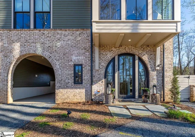 Photo 1 of Single family home for sale at 125 Verdure Dr, Greenville, SC 29615 | MLS# 1585534 | Listing updated on 2026-06-27