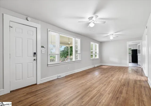 Photo 4 of Single family home for sale at 412 Hood Rd, Greenville, SC 29611 | MLS# 1599056 | Listing updated on 2026-09-04
