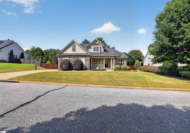 Photo 2 of Sale Pending at 107 Elevation Ct, Greer, SC 29651 | MLS# 1600508 | Listing updated on 2026-08-18
