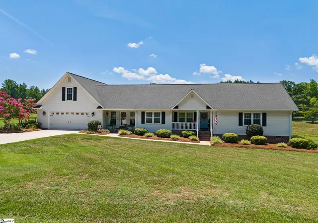 Photo 1 of Sale Pending at 670 Old Mill Rd, Campobello, SC 29322 | MLS# 1600331 | Listing updated on 2026-08-24