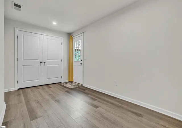 Photo 3 of Townhouse for sale at 227 Coldwater Creek Ct, Simpsonville, SC 29680 | MLS# 1597353 | Listing updated on 2026-07-23