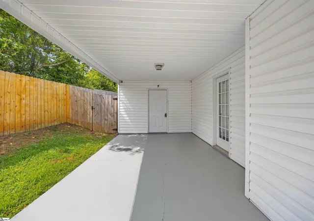 Photo 3 of Single family home for sale at 712 Larado Ct, Moore, SC 29369 | MLS# 1602232 | Listing updated on 2026-08-28