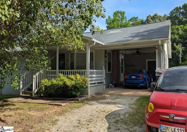 Photo 2 of Single family home for sale at 4014 Pacolet Hwy, Pacolet, SC 29372 | MLS# 1594815 | Listing updated on 2026-08-23
