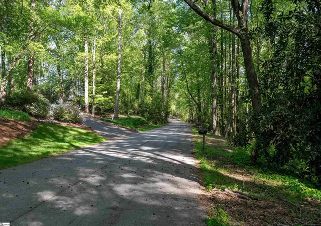 Photo 3 of Land for sale at 6 Stratton Pl, Greenville, SC 29615 | MLS# 1596745 | Listing updated on 2026-09-01