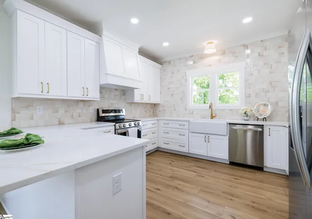 Photo 4 of Single family home for sale at 169 Ledo Ln, Fountain Inn, SC 29644 | MLS# 1591823 | Listing updated on 2026-09-04