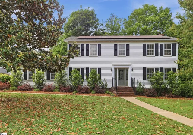Photo 1 of Single family home for sale at 302 Pine Wood Dr, Greenville, SC 29607 | MLS# 1591471 | Listing updated on 2026-09-08