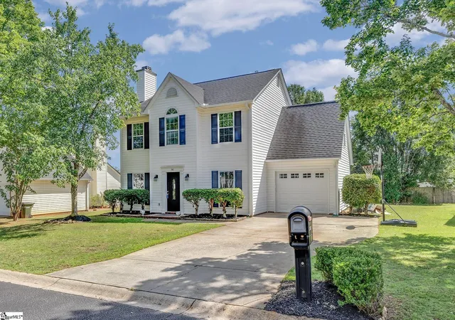 Homes for sale in Greer, SC | 342 Riverside Chase Cir, Greer, SC 29650 | MLS# 1595068