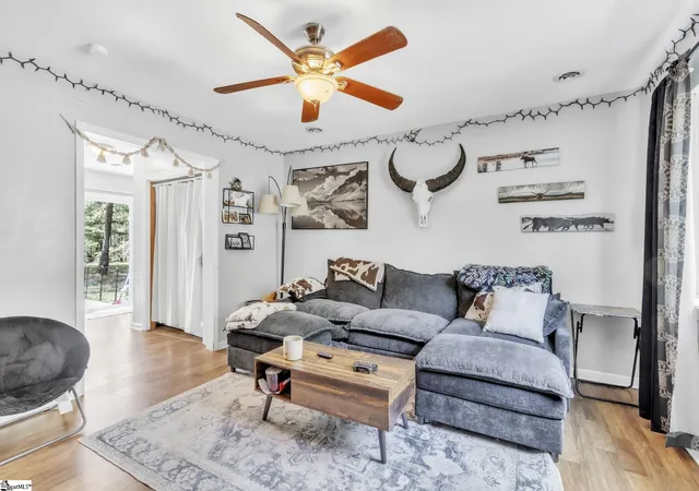 Photo 3 of Multi family home for sale at 124 Bonner Rd, Spartanburg, SC 29303 | MLS# 1590112 | Listing updated on 2026-06-11