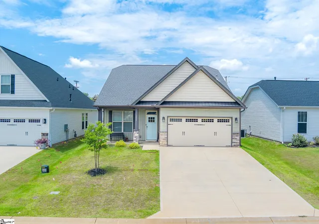 Photo 1 of Single family home for sale at 2622 Karkinnen Wy, Moore, SC 29369 | MLS# 1597336 | Listing updated on 2026-08-31