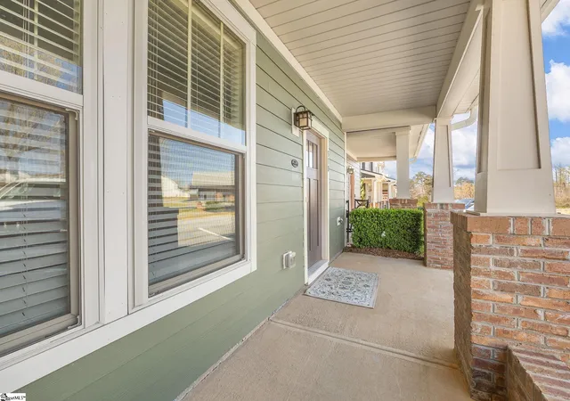 Photo 3 of Townhouse for sale at 510 Meritage St, Greer, SC 29651 | MLS# 1585140 | Listing updated on 2026-07-25