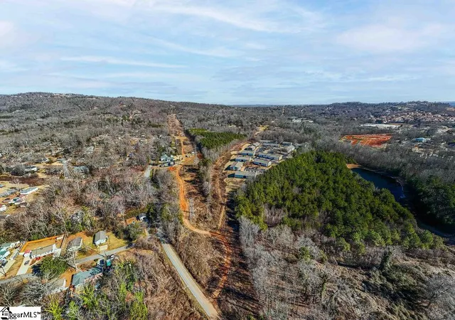 Photo 3 of Land for sale at 00 Crestwood Dr, Greenville, SC 29609 | MLS# 1599914 | Listing updated on 2026-08-06