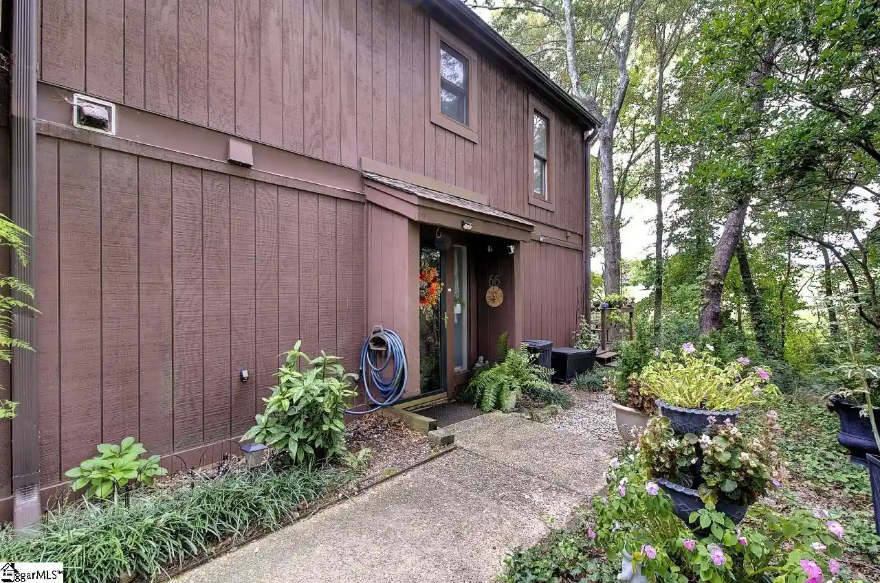 Listing Photo 1 - Condo for sale in 3106 Bethel Unit 66th Rd located at 3106 Bethel Unit 66th Rd, Simpsonville, SC 29681 - Unit #Unit 66