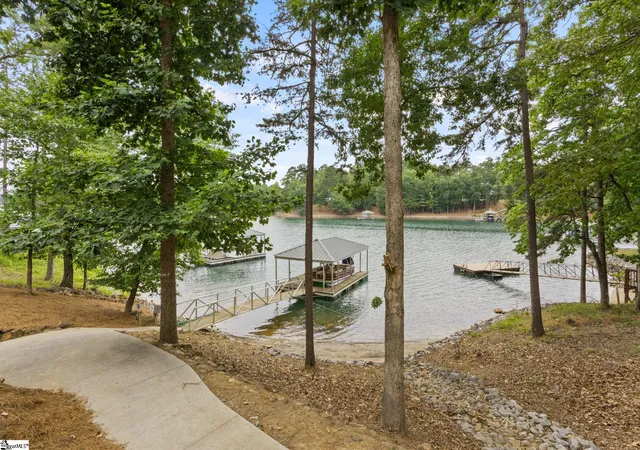 3rd image of 600 Coleridge Ct, Seneca, SC 29672 | MLS# 1595680