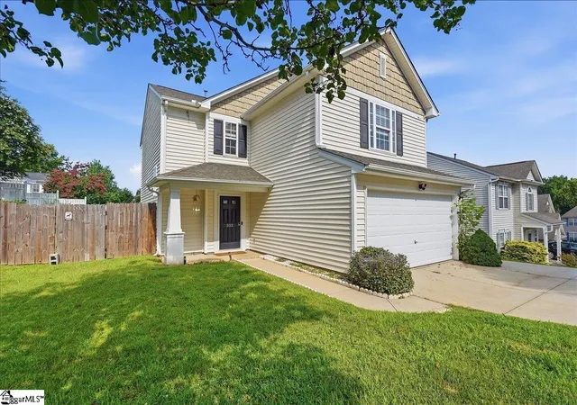 Photo 2 of Single family home for sale at 503 Laurel Meadows Pkwy, Greenville, SC 29607 | MLS# 1597412 | Listing updated on 2026-09-15