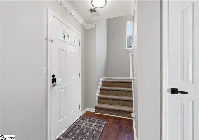 Photo 4 of Single family home for sale at 503 Laurel Meadows Pkwy, Greenville, SC 29607 | MLS# 1597412 | Listing updated on 2026-09-15