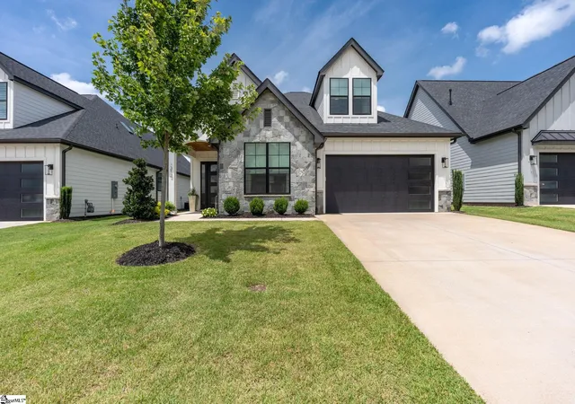 Photo 1 of Single family home for sale at 312 Bonnell Rd, Simpsonville, SC 29681 | MLS# 1601086 | Listing updated on 2026-08-26