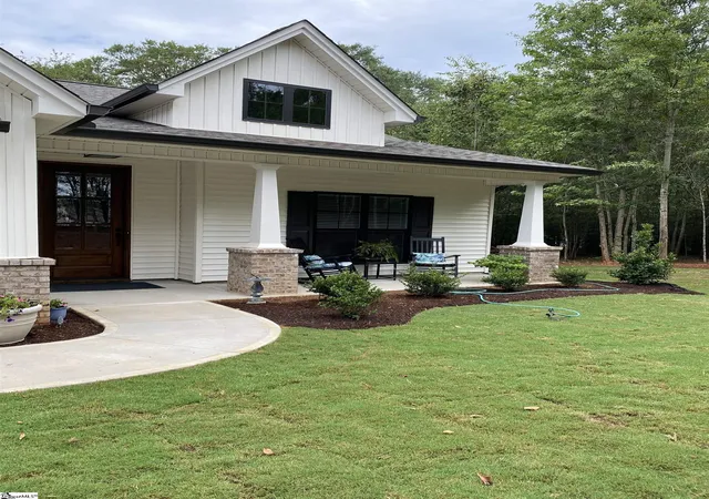 Photo 2 of Single family home for sale at 203 Palmetto Farms Way, Pelzer, SC 29669 | MLS# 1602510 | Listing updated on 2026-08-31