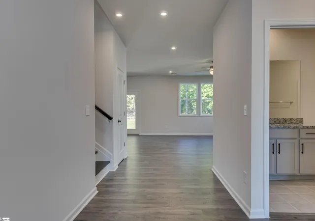 3rd image of 113 Harling Ct, Fountain Inn, SC 29644 | MLS# 1589025