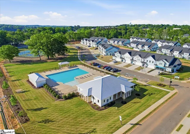 Photo 3 of Sale Pending at 163 Kayfield Farms Dr, Anderson, SC 29621 | MLS# 1601838 | Listing updated on 2026-09-09