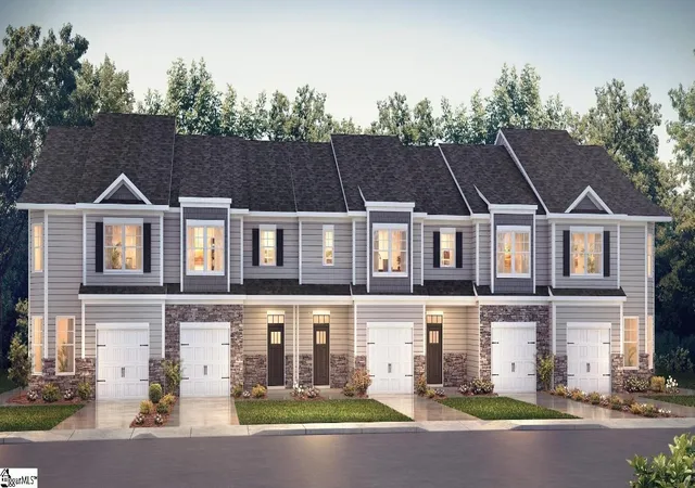 Photo 1 of Townhouse for sale at 7 Hillfort Wy, Greenville, SC 29607 | MLS# 1601296 | Listing updated on 2026-09-11