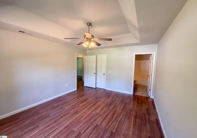 Photo 4 of Single family home for sale at 102 Hayworth Ave, Clinton, SC 29325 | MLS# 1599627 | Listing updated on 2026-08-03
