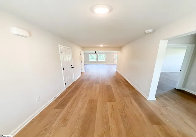 Photo 2 of Single family home for sale at 17994 Hwy 101 S, Gray Court, SC 29645 | MLS# 1591506 | Listing updated on 2026-09-17