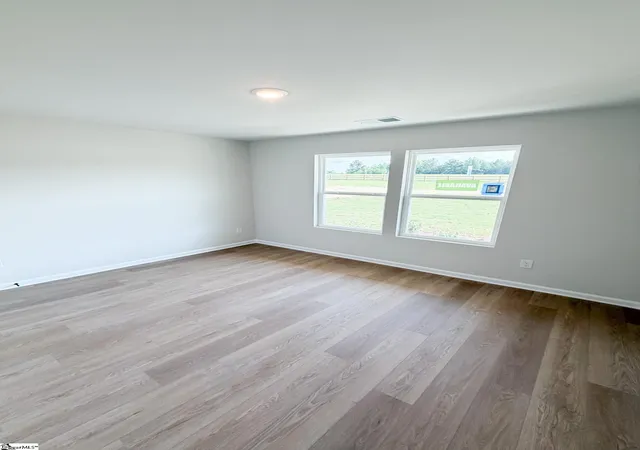 Photo 4 of Single family home for sale at 17994 Hwy 101 S, Gray Court, SC 29645 | MLS# 1591506 | Listing updated on 2026-09-17