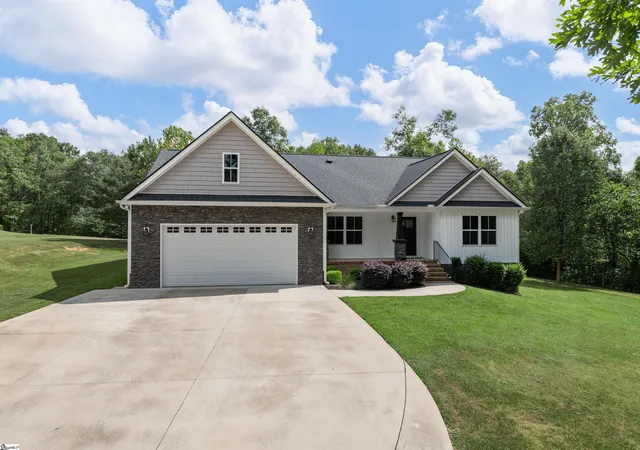 1st image of 10938 Reidville Rd, Greer, SC 29651 | MLS# 1570688