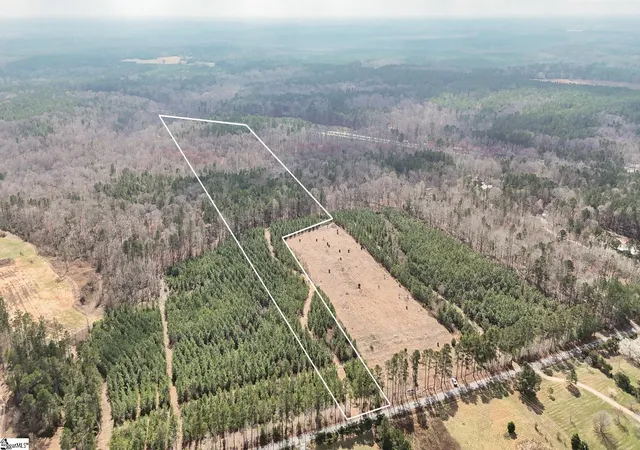 Photo 1 of Land for sale at 650 Lake Rd, Clinton, SC 29325 | MLS# 1584957 | Listing updated on 2026-07-10